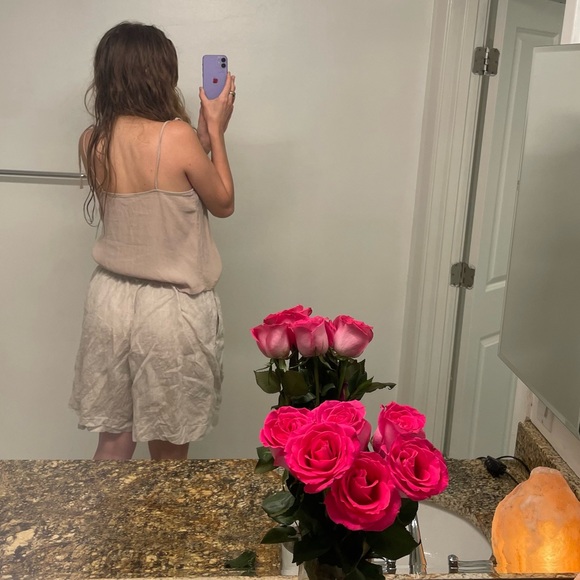 linen shorts - Picture 3 of 6